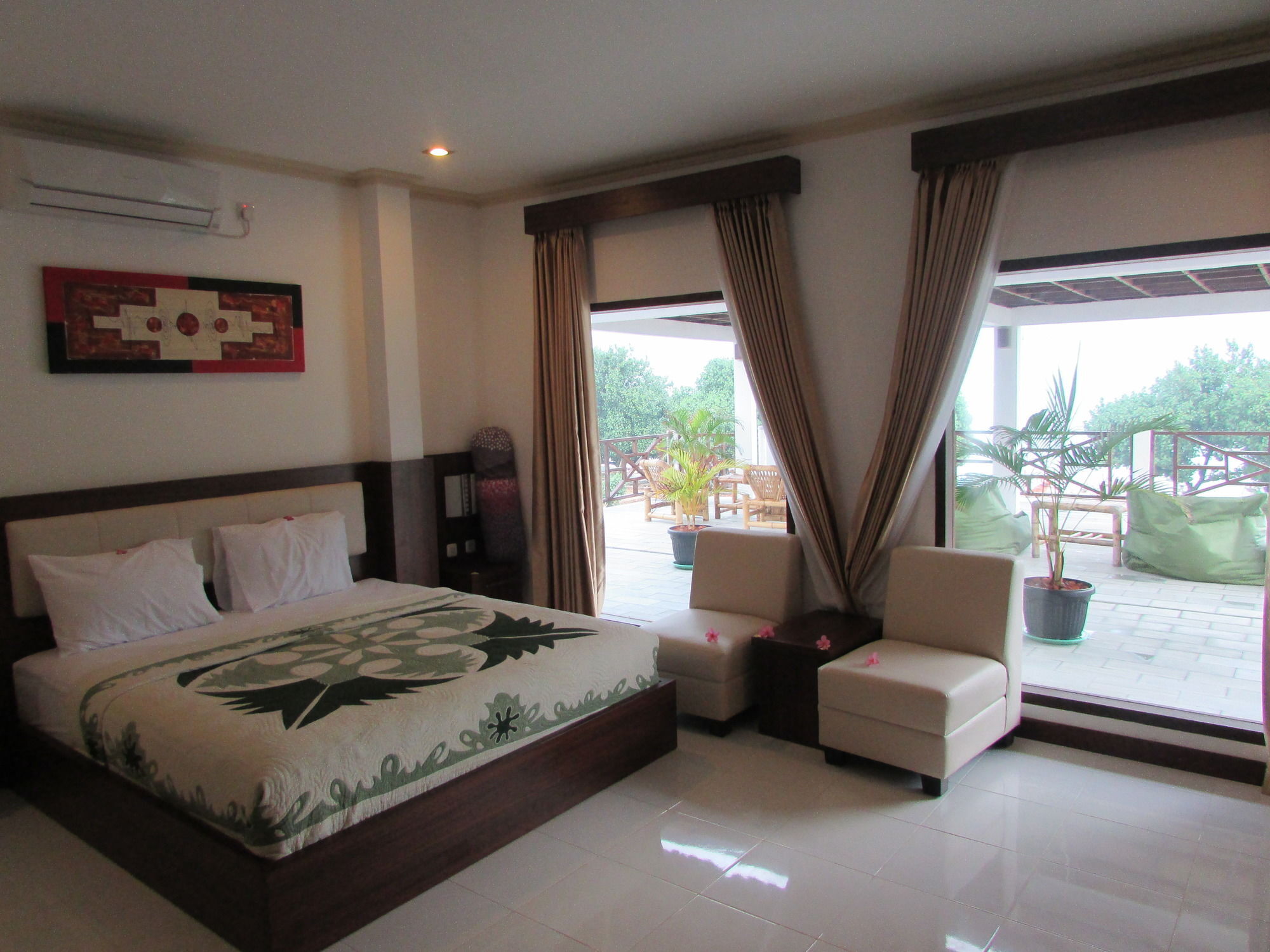Friends Beach Hotel Kuta  Exterior photo